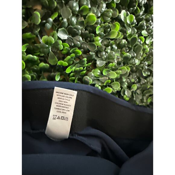 Counterparts Women’s Size 6 pants, elastic Navy Blue trousers - Picture 5 of 5